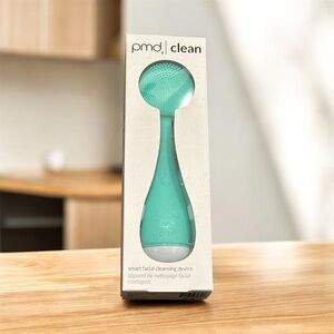 PMD Clean Facial Cleansing Tool - Aqua